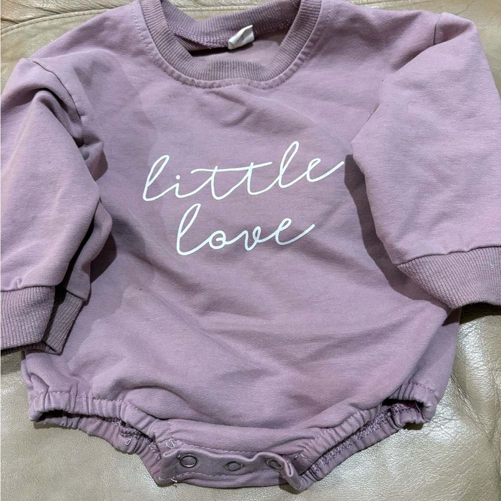 Lot of 9. 0-3M Onesies. Great for Spring/Summer time.